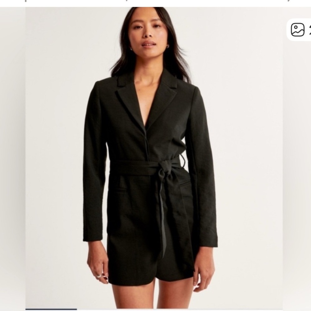 Abercrombie & Fitch Black Crepe Blazer Dress